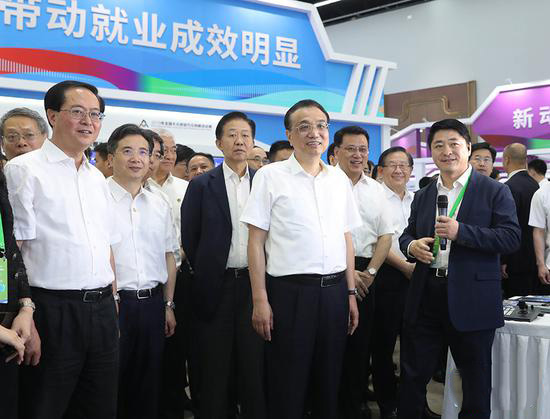 李克强出席全国大众创业万众创新活动周