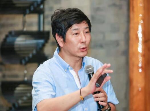 潘建新：VR/AR、AI和区块链是未来的三大技术
