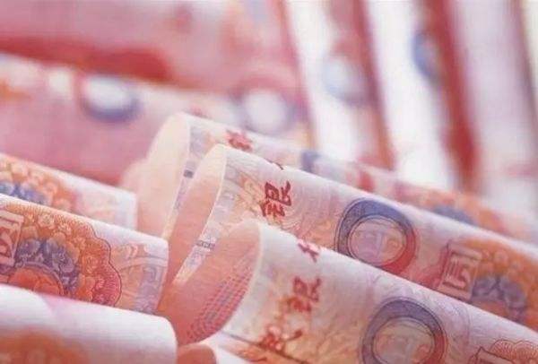 全球宽松故事未完 人民币资产持续“吸金”